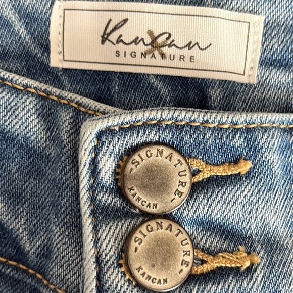 KanCan Signature High Rise Classic Skinny Distressed Jeans - NWOT- Size 28S - Picture 5 of 8